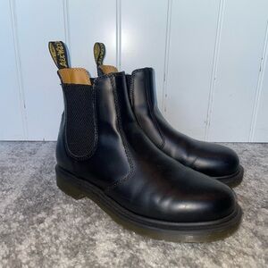 Dr. Martens smooth black leather Chelsea boots